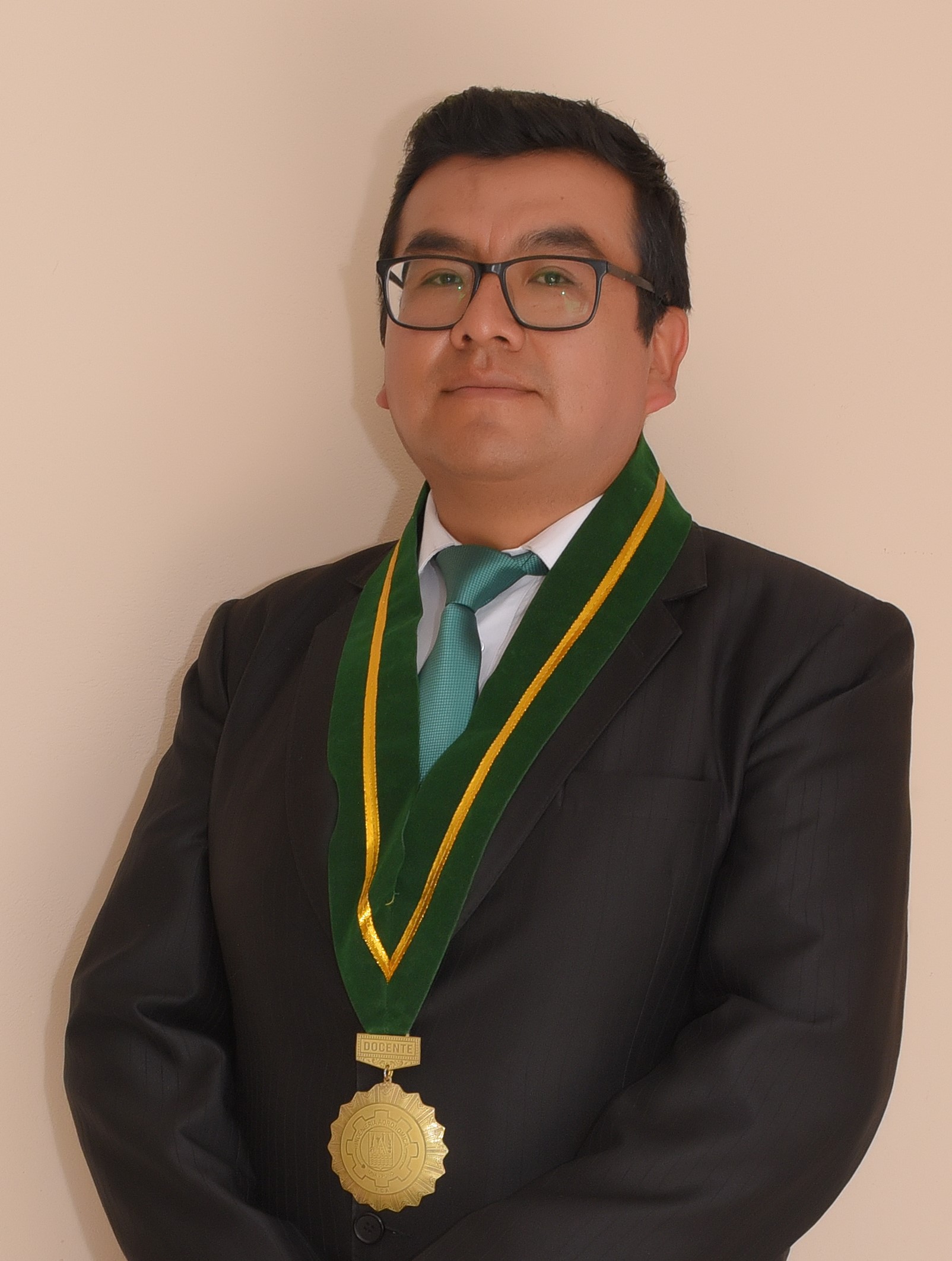 Coordinador de Seguimiento al Egresado